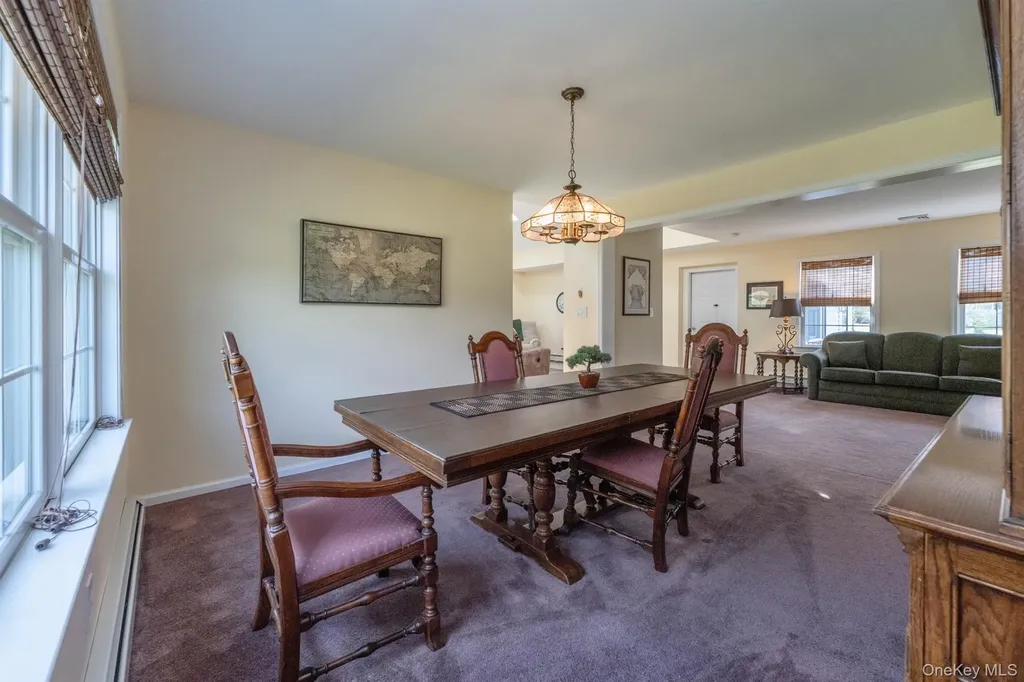 25 Spada Drive Saugerties NY 12477