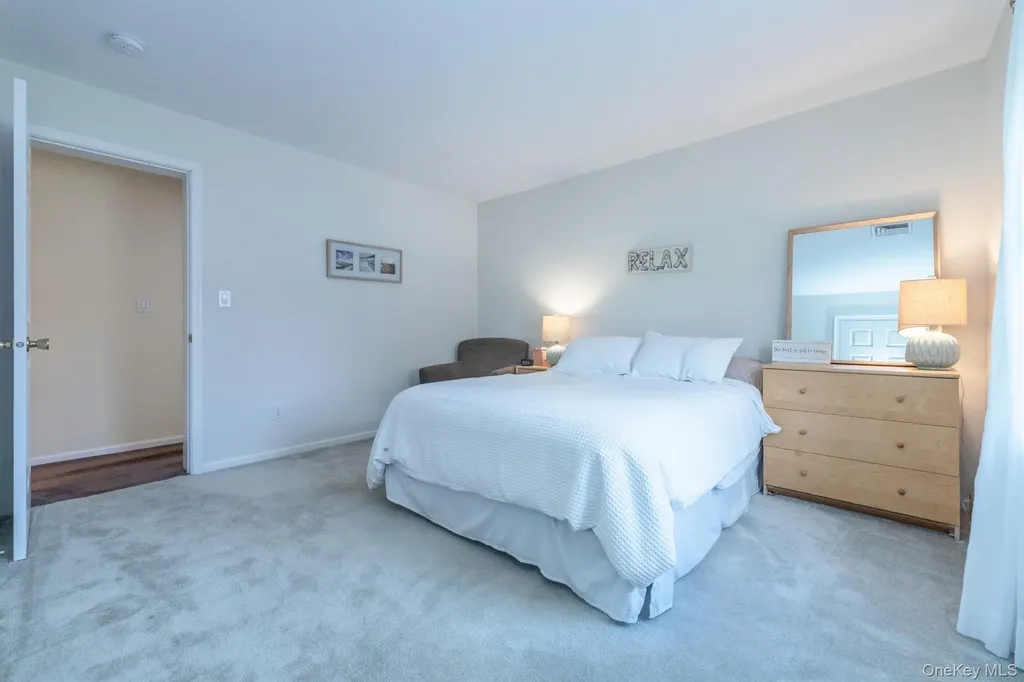 25 Spada Drive Saugerties NY 12477