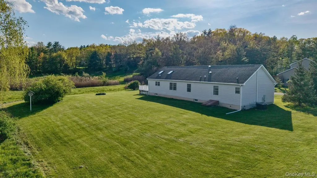 25 Spada Drive Saugerties NY 12477