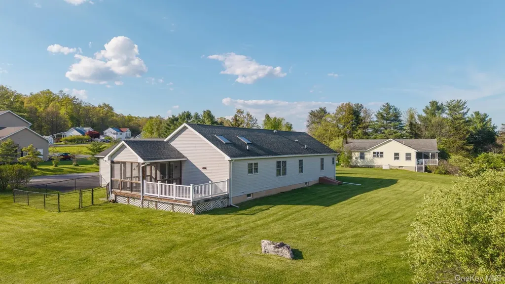 25 Spada Drive Saugerties NY 12477