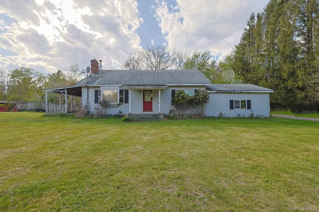 1087 Samsonville Road Kerhonkson NY 12446