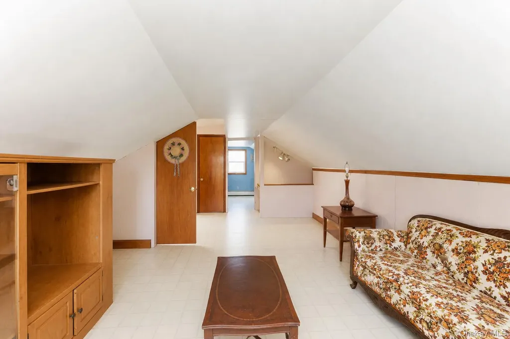 1087 Samsonville Road Kerhonkson NY 12446