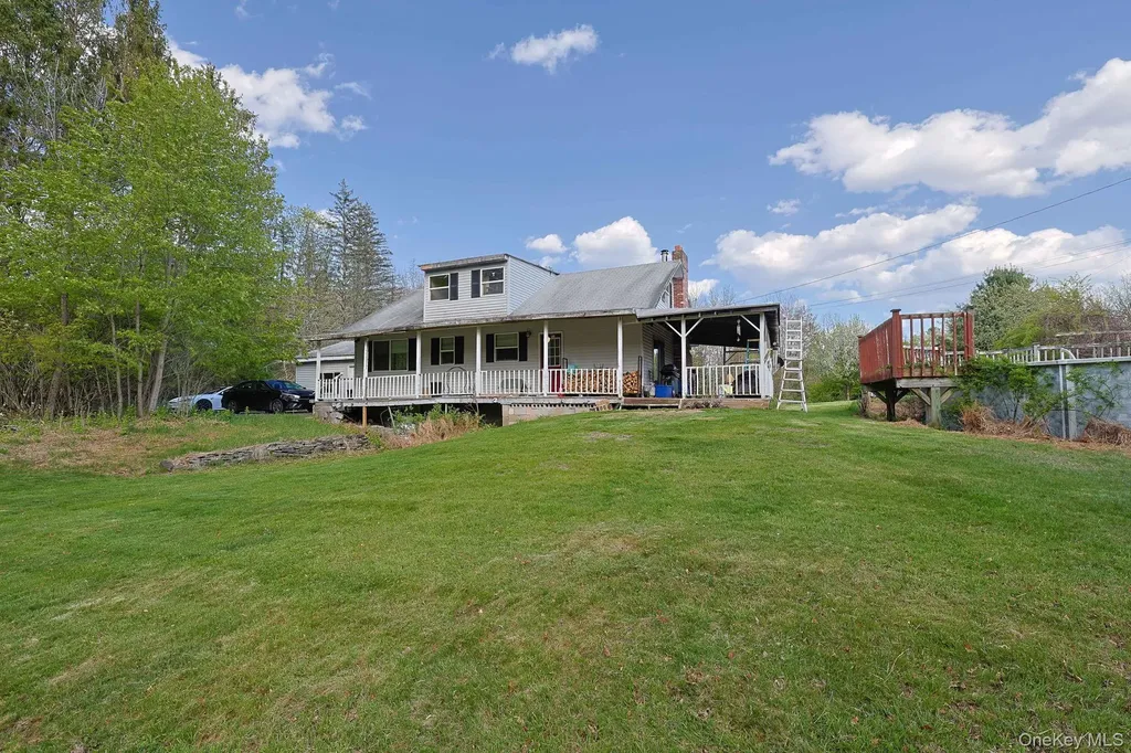 1087 Samsonville Road Kerhonkson NY 12446