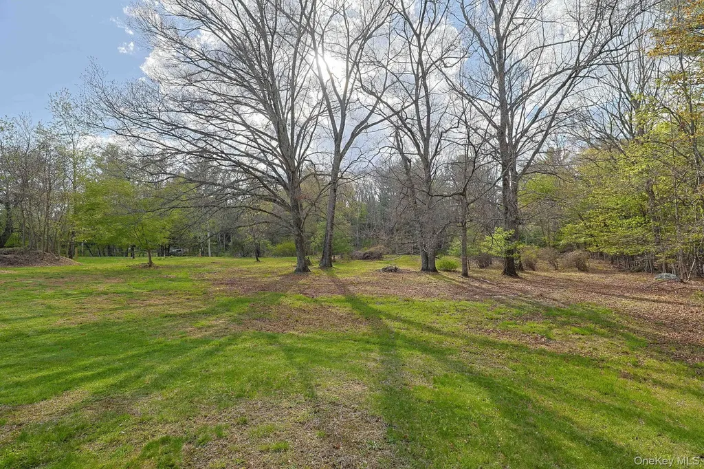 1087 Samsonville Road Kerhonkson NY 12446