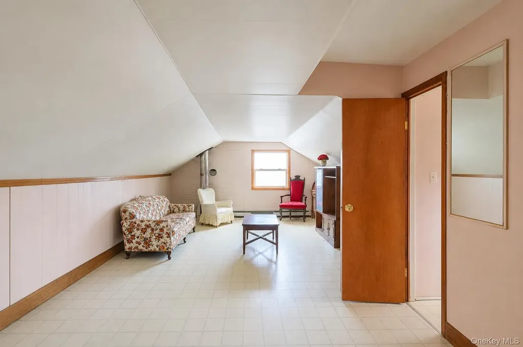 1087 Samsonville Road Kerhonkson NY 12446