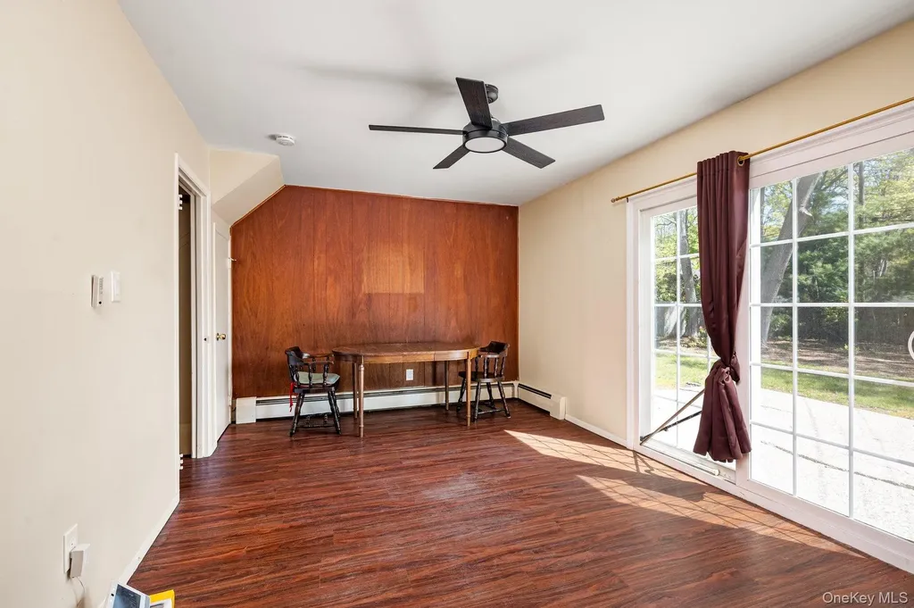 35 Spencer Lane Stony Brook NY 11790