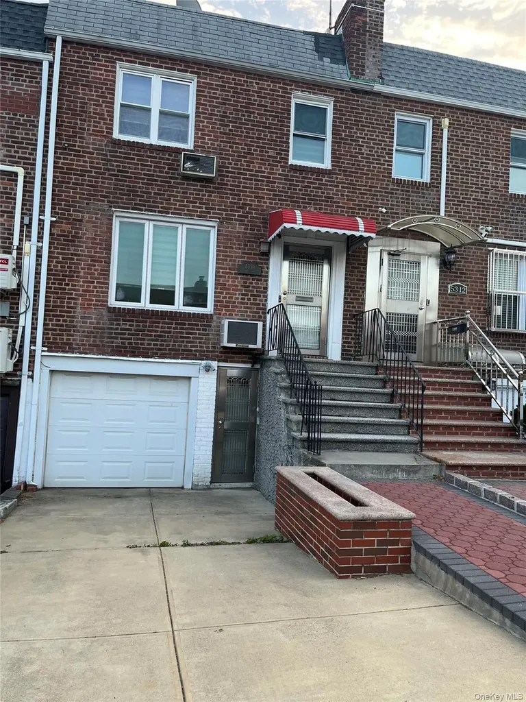 5314 194th Street Fresh Meadows NY 11365