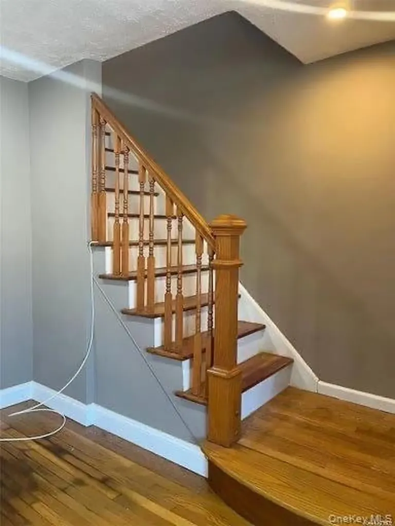 5314 194th Street Fresh Meadows NY 11365