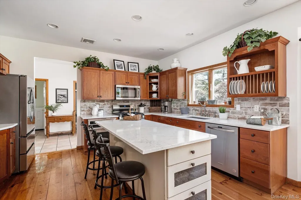 1 Fox Hollow Court Dix Hills NY 11746