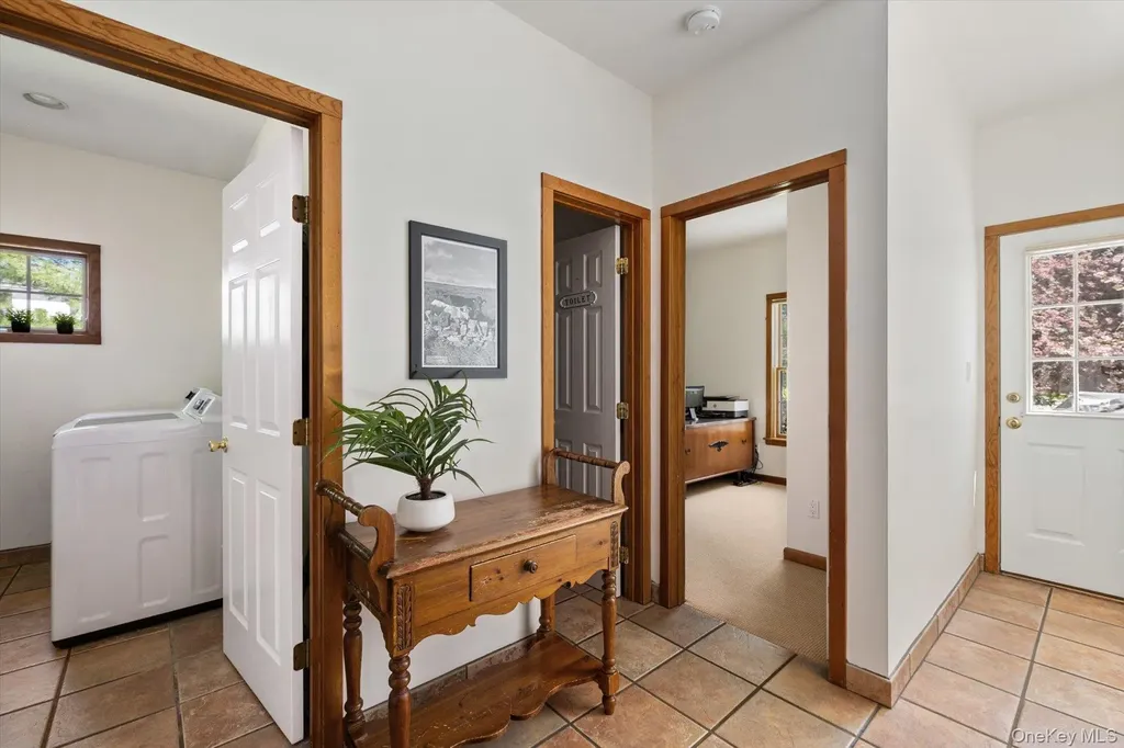 1 Fox Hollow Court Dix Hills NY 11746
