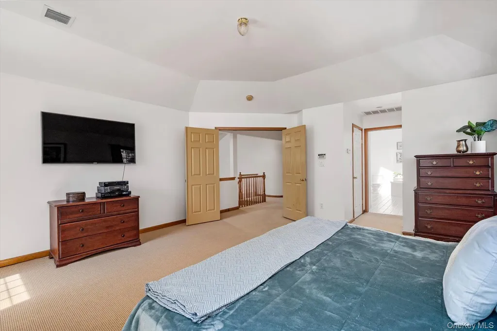 1 Fox Hollow Court Dix Hills NY 11746