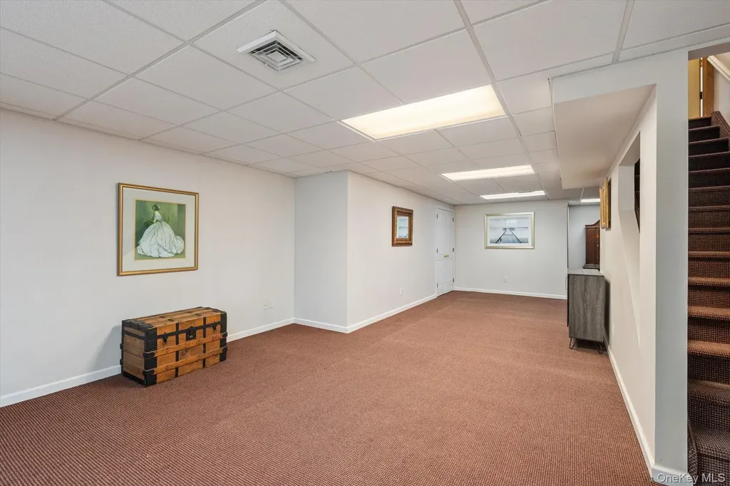 1 Fox Hollow Court Dix Hills NY 11746