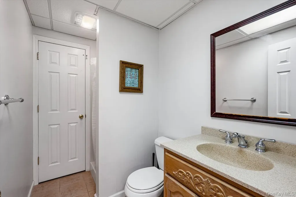 1 Fox Hollow Court Dix Hills NY 11746