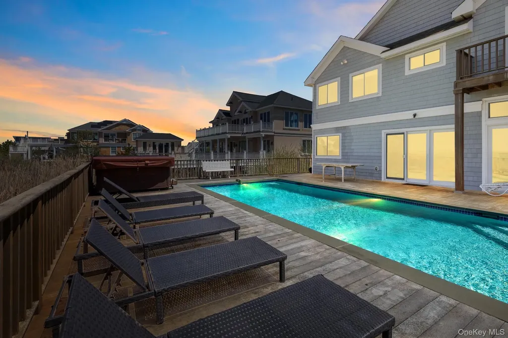 818 Dune Road Westhampton Beach NY 11978