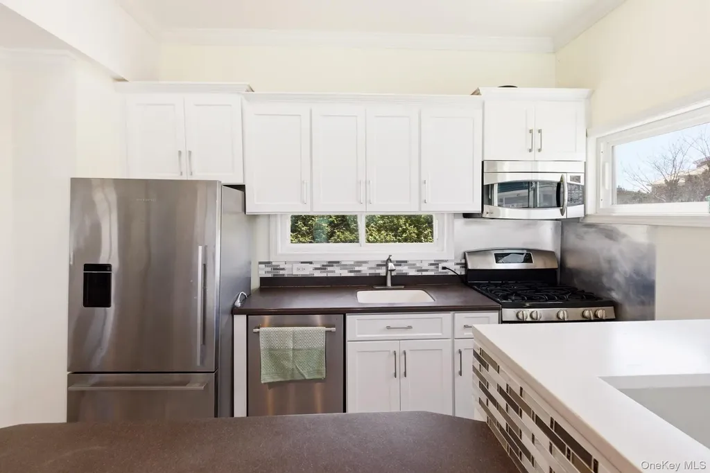 818 Dune Road Westhampton Beach NY 11978