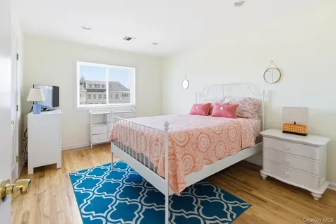 818 Dune Road Westhampton Beach NY 11978