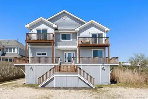 818 Dune Road Westhampton Beach NY 11978