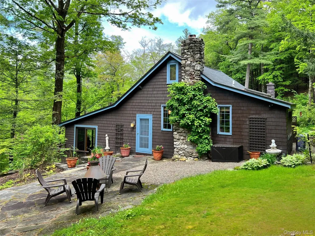 326 Pratt Hill Road Austerlitz NY 12017