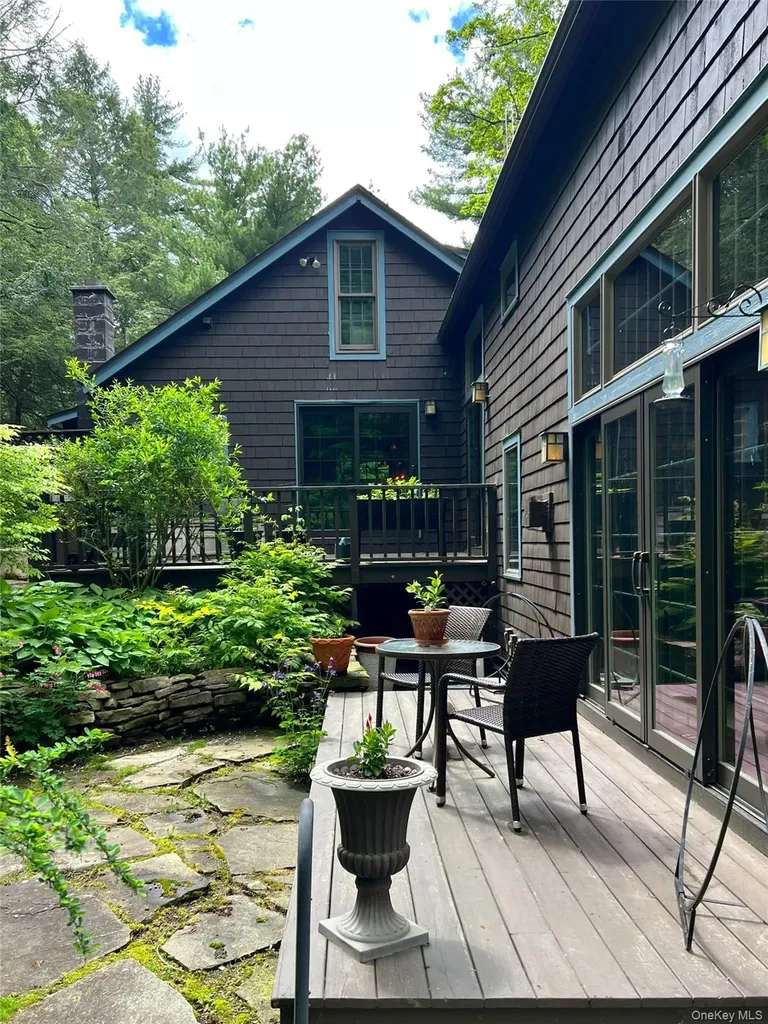 326 Pratt Hill Road Austerlitz NY 12017