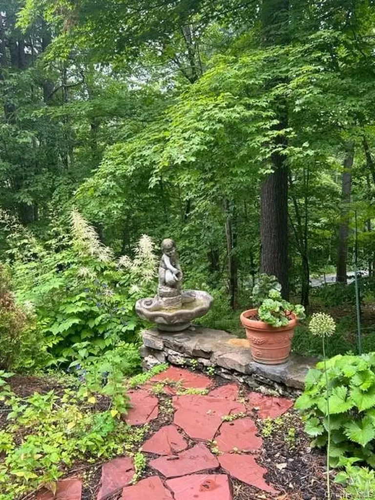 326 Pratt Hill Road Austerlitz NY 12017