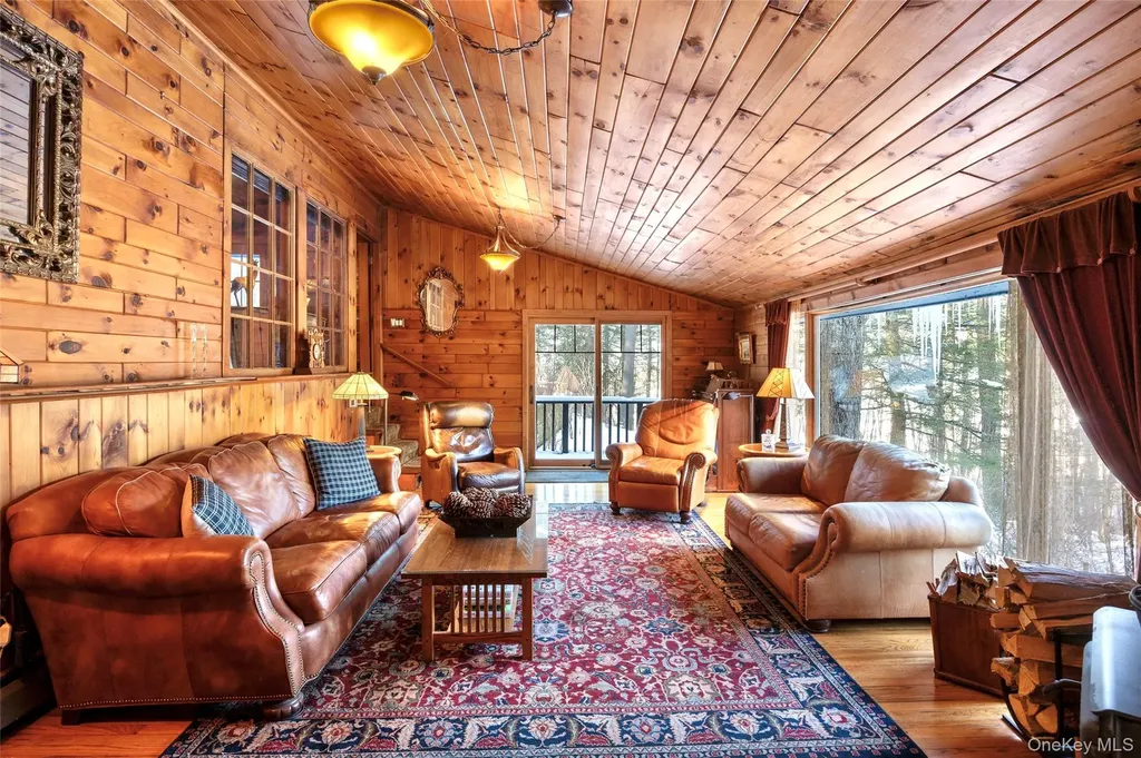 326 Pratt Hill Road Austerlitz NY 12017