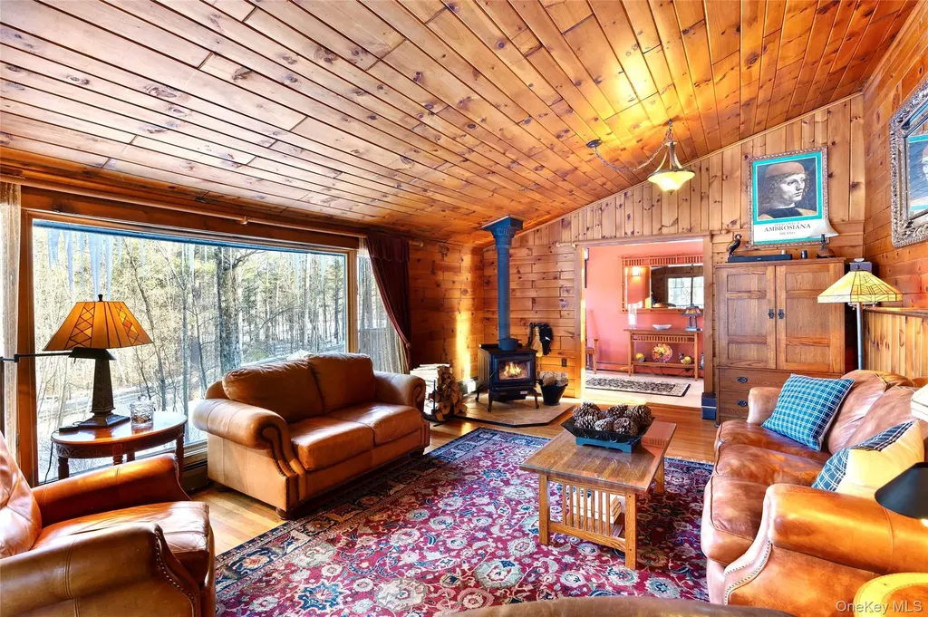 326 Pratt Hill Road Austerlitz NY 12017