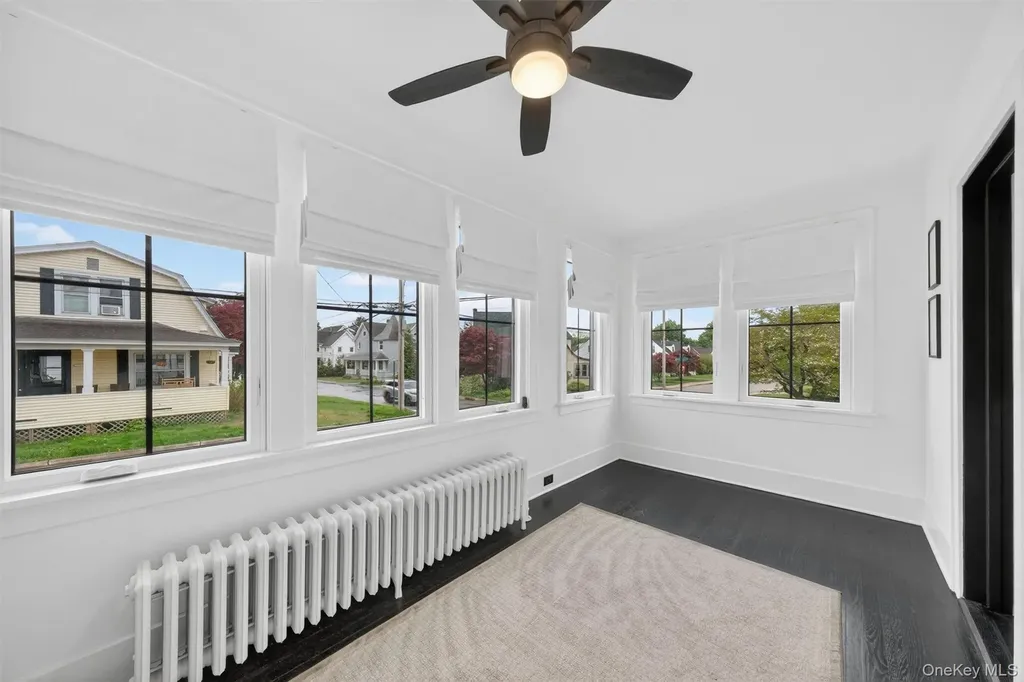 32 Dutchess Terrace Beacon NY 12508