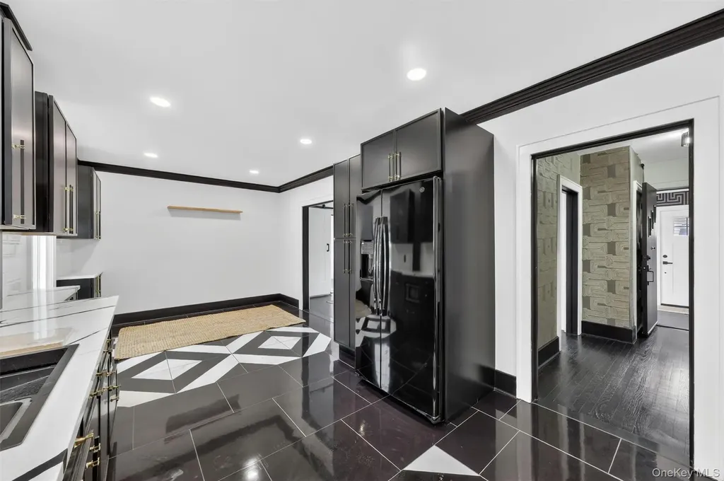 32 Dutchess Terrace Beacon NY 12508
