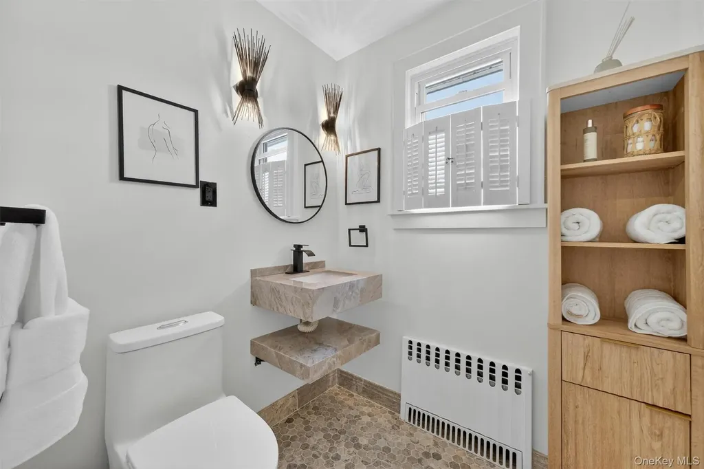 32 Dutchess Terrace Beacon NY 12508
