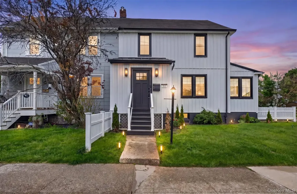 32 Dutchess Terrace Beacon NY 12508