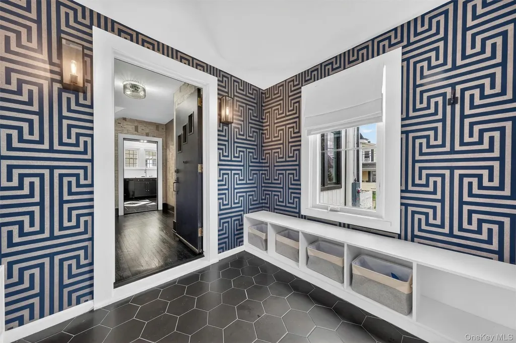 32 Dutchess Terrace Beacon NY 12508