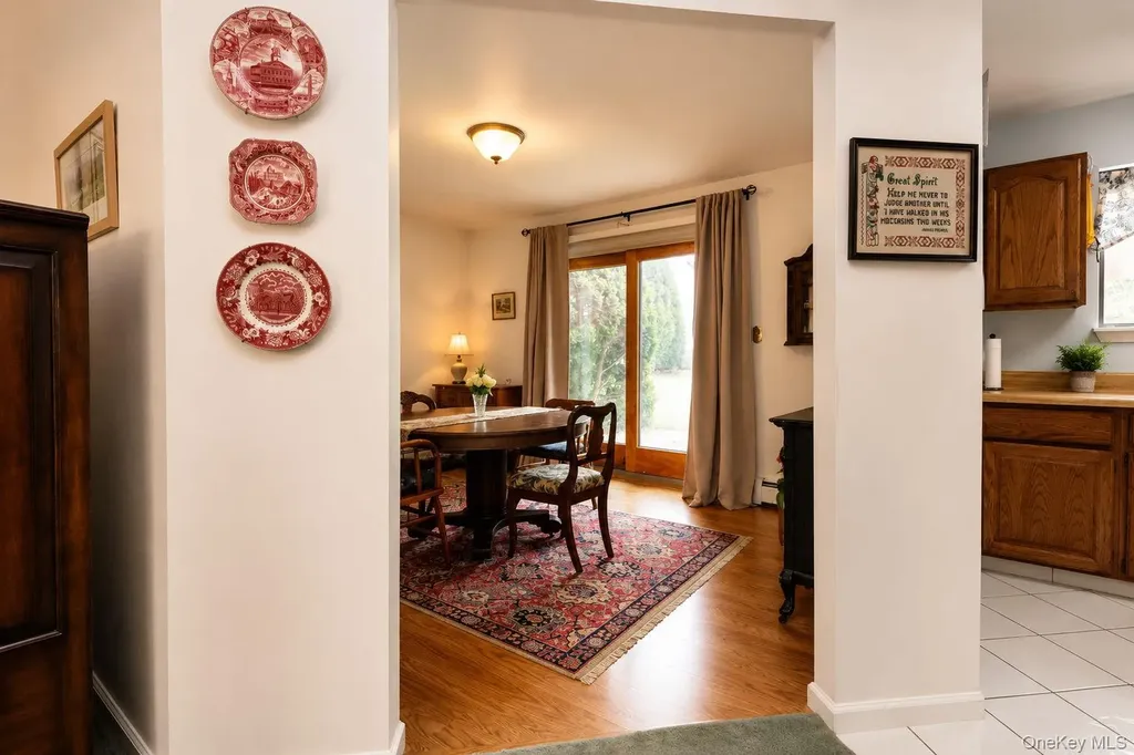 714 Hewitt Lane New Windsor NY 12553