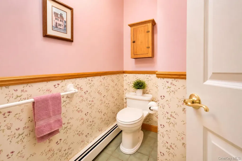 714 Hewitt Lane New Windsor NY 12553
