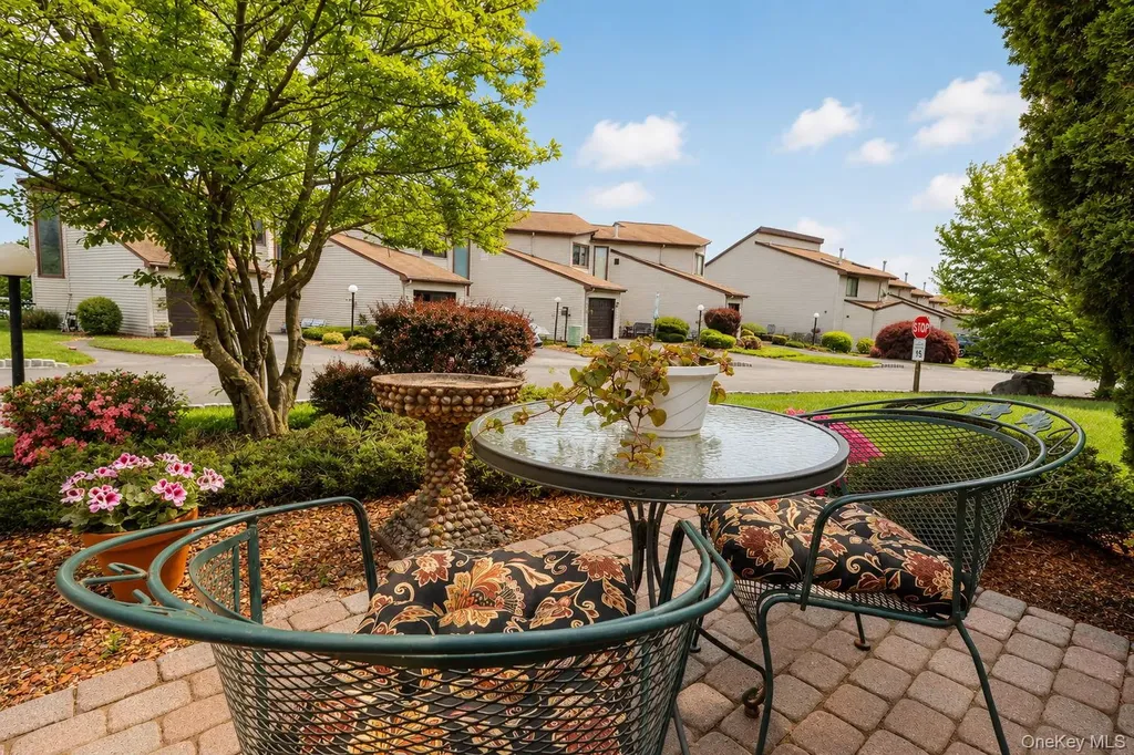714 Hewitt Lane New Windsor NY 12553