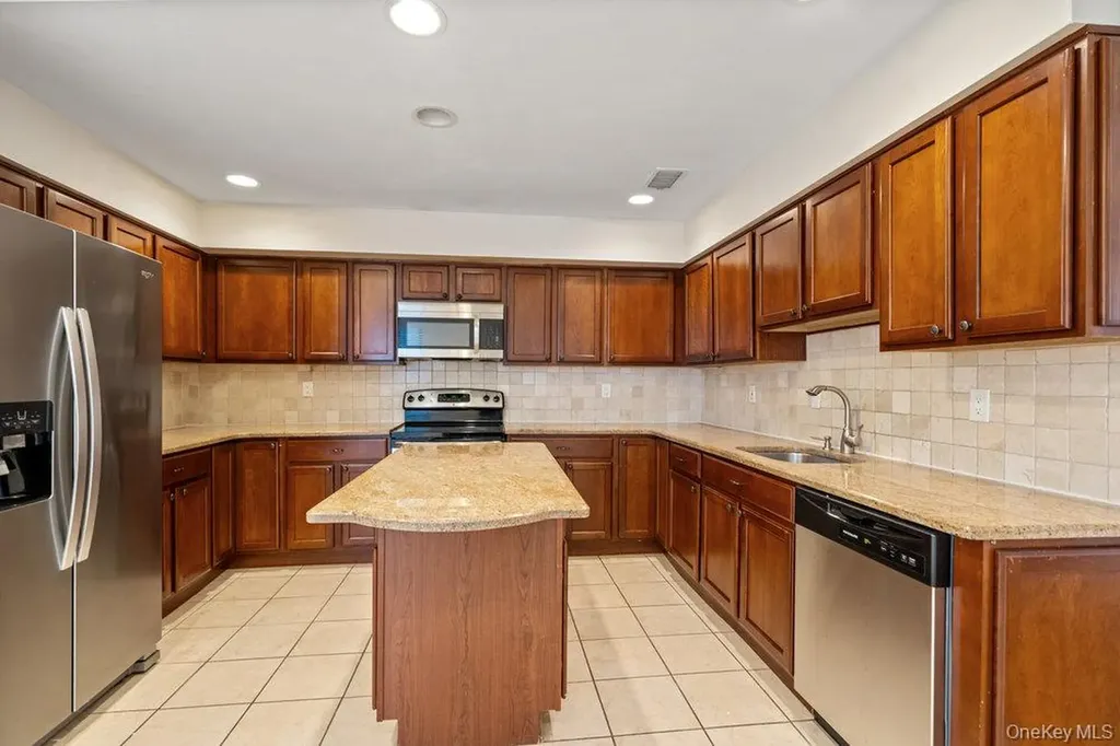 90 Foxwood Drive Jericho NY 11753