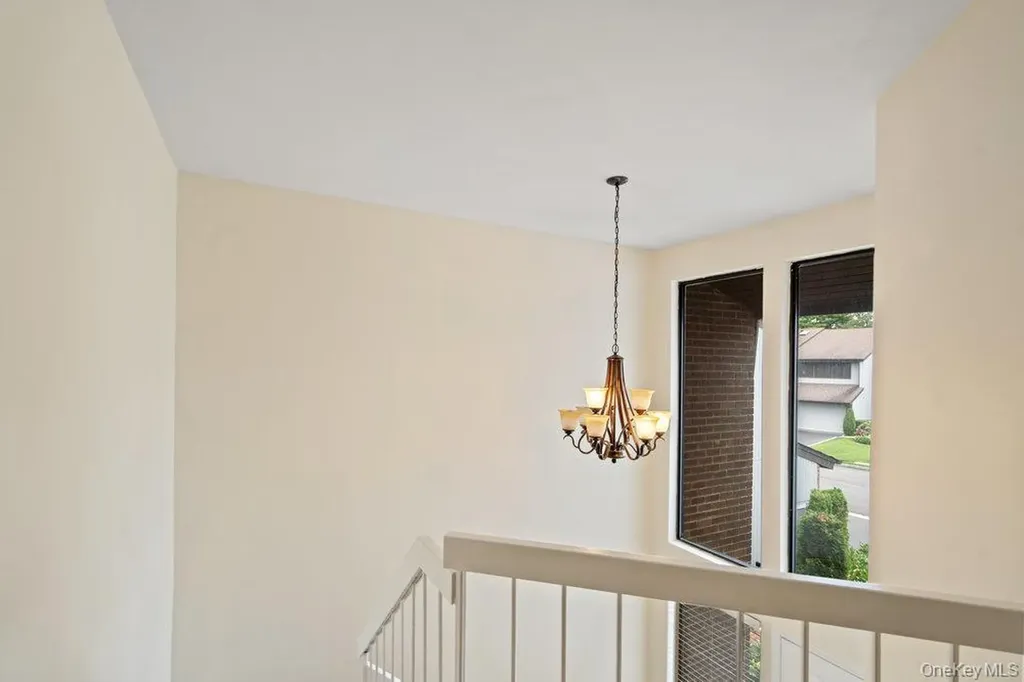 90 Foxwood Drive Jericho NY 11753