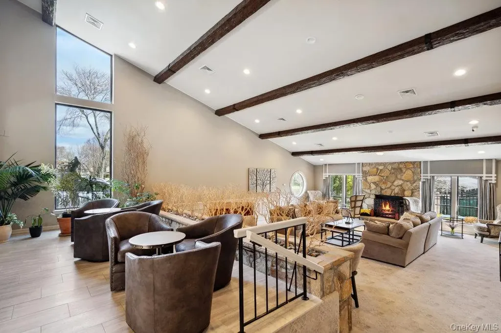 90 Foxwood Drive Jericho NY 11753