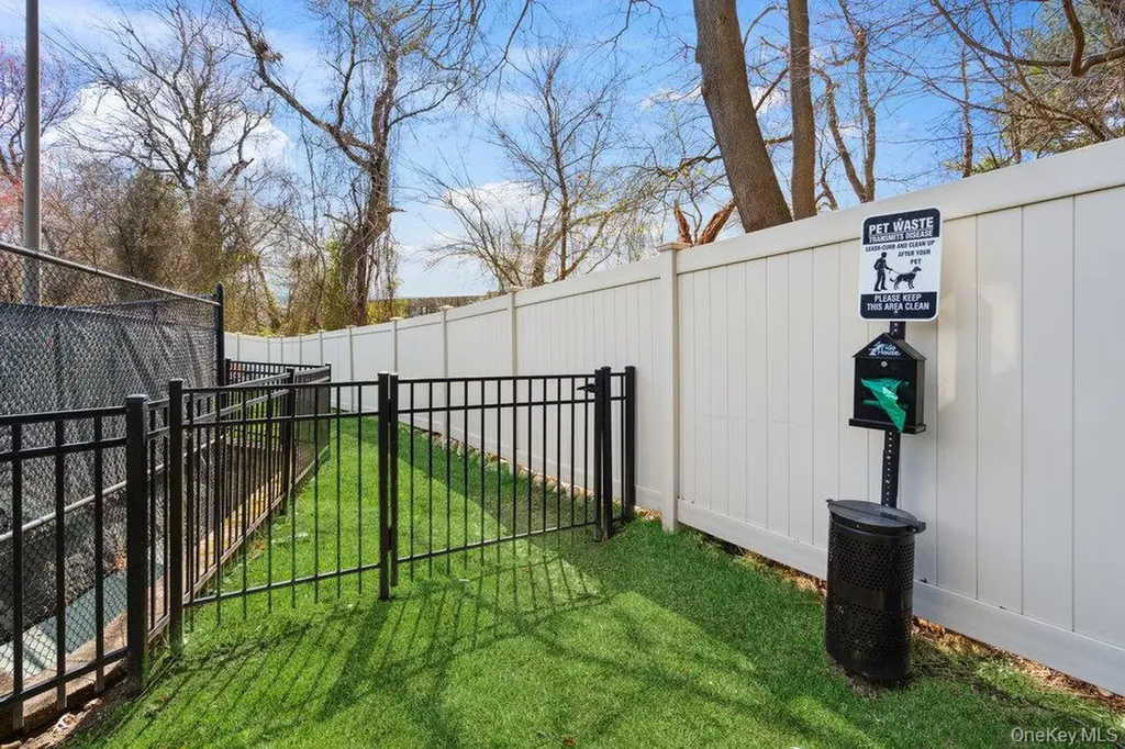 90 Foxwood Drive Jericho NY 11753