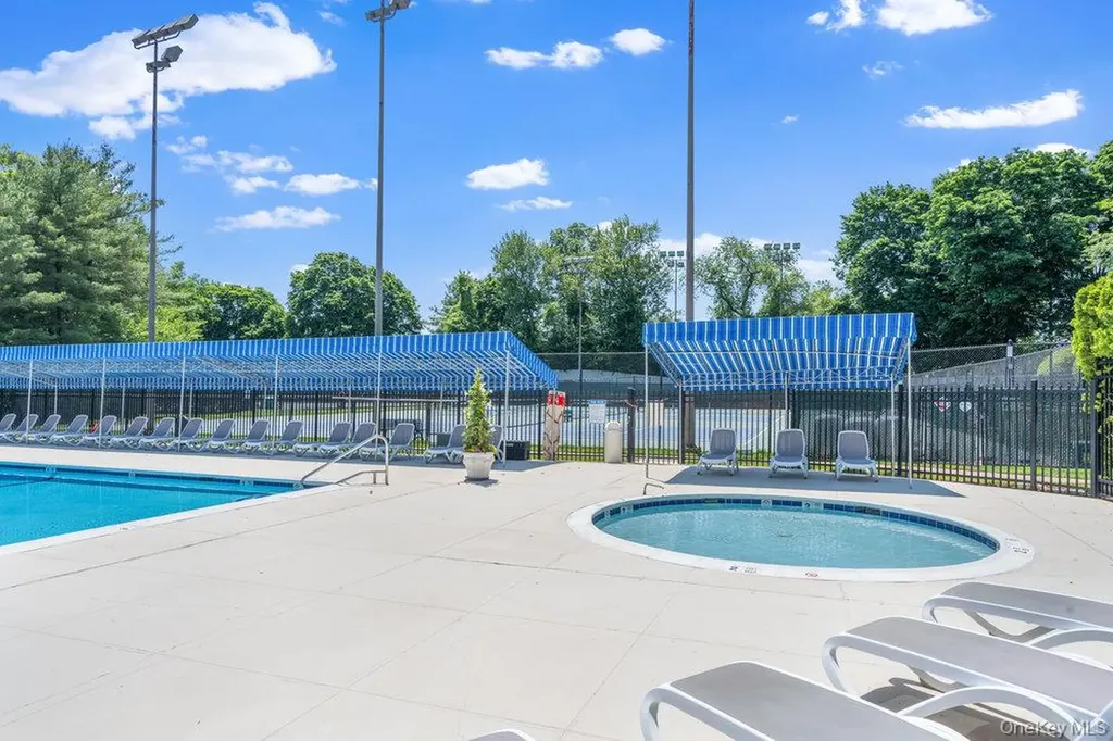 90 Foxwood Drive Jericho NY 11753