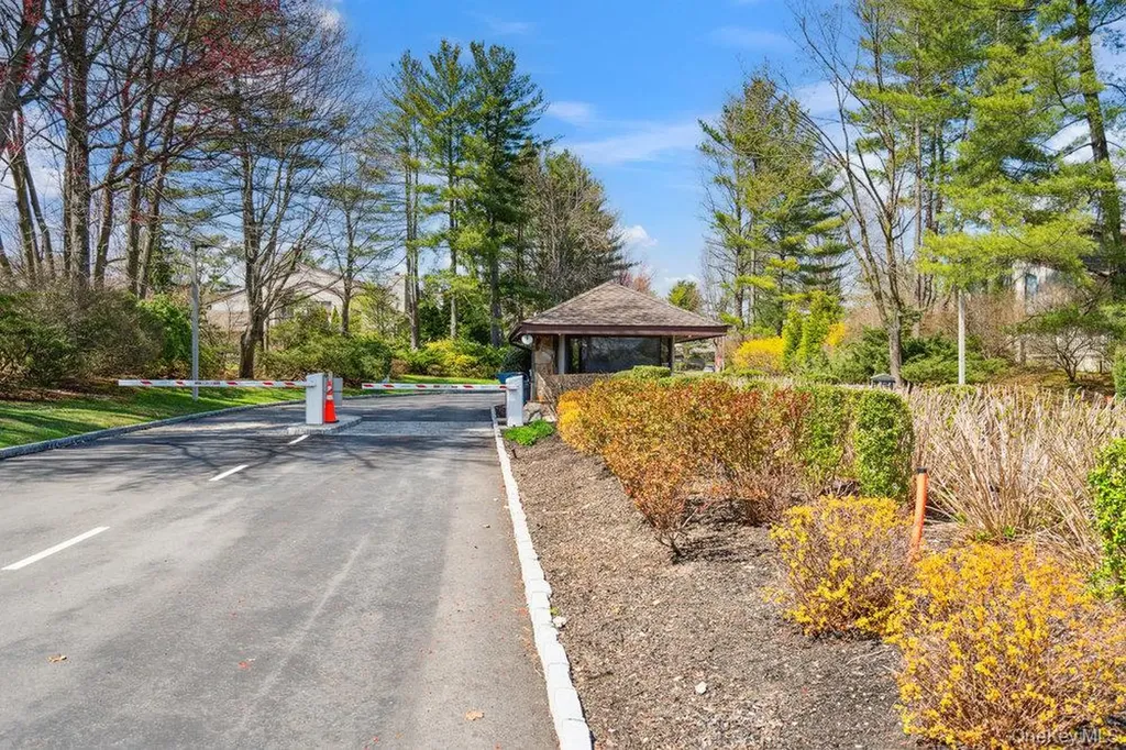 90 Foxwood Drive Jericho NY 11753