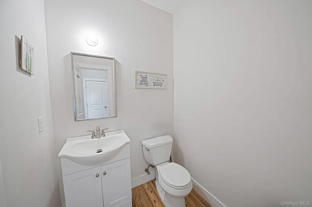 187 Hallock Street Riverhead NY 11901