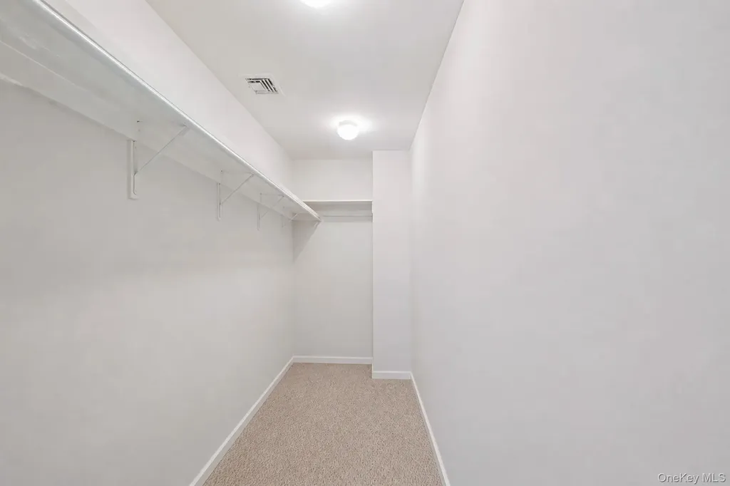 187 Hallock Street Riverhead NY 11901