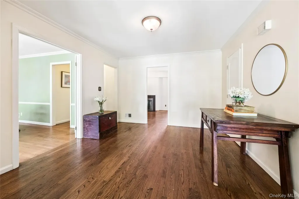 20 Springdale Road Scarsdale NY 10583