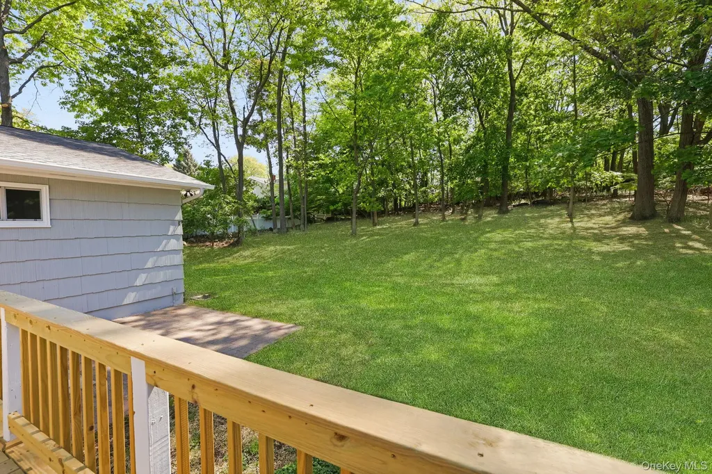 1 Edsam Road Valley Cottage NY 10989