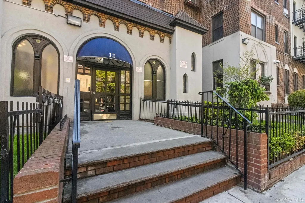 12 Crown Street Brooklyn NY 11225