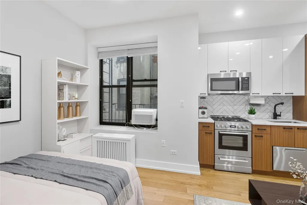 12 Crown Street Brooklyn NY 11225