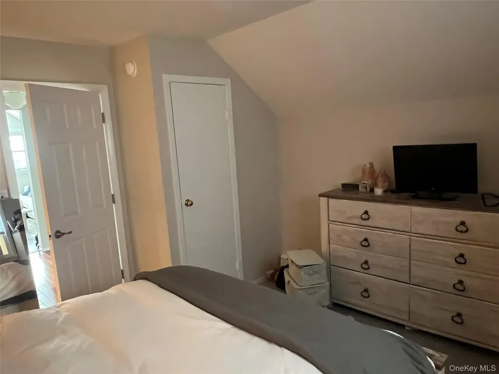 103 Florida Street Long Beach NY 11561
