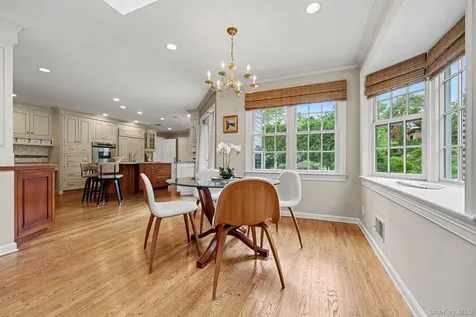 4 Clark Lane Rye NY 10580