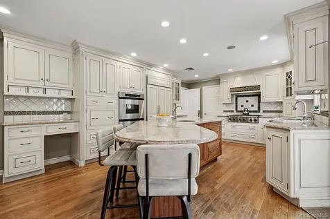 4 Clark Lane Rye NY 10580