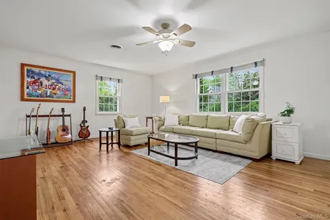 4 Clark Lane Rye NY 10580